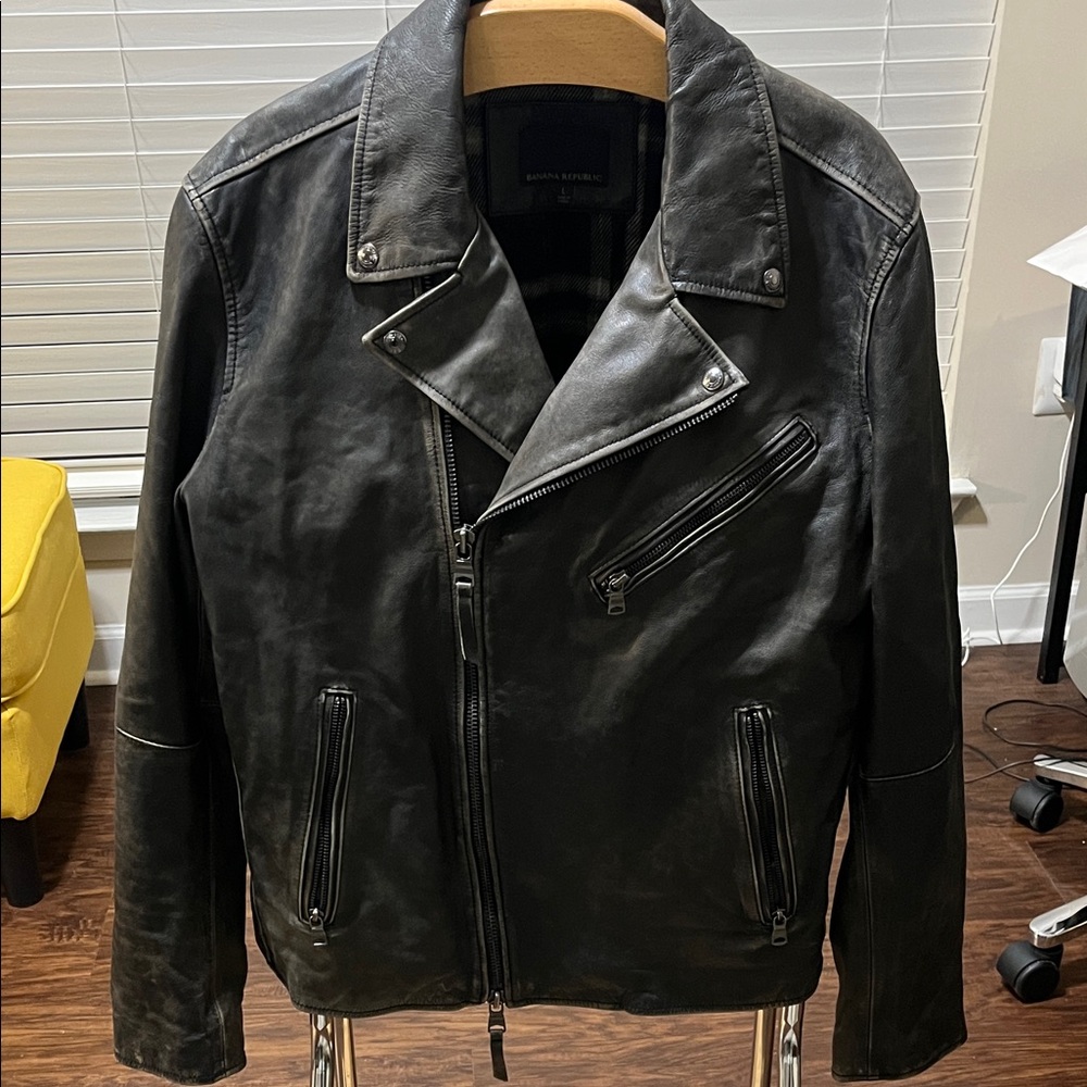 Banana Republic Black Leather Jacket - Picture 6 of 7